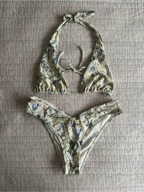 Abercrombie & Fitch Cream Floral Bikini